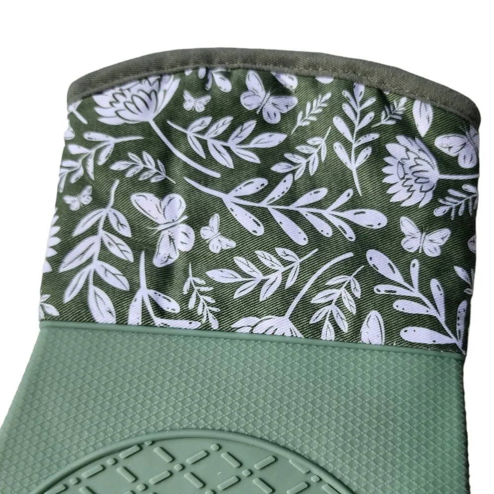 Bakers Choice Set of 2 Premium Cotton and Silicone Oven Mitts Printed Green 13in